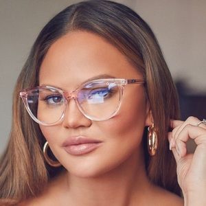 COPY - Quay X Chrissy Teigen All Nighter